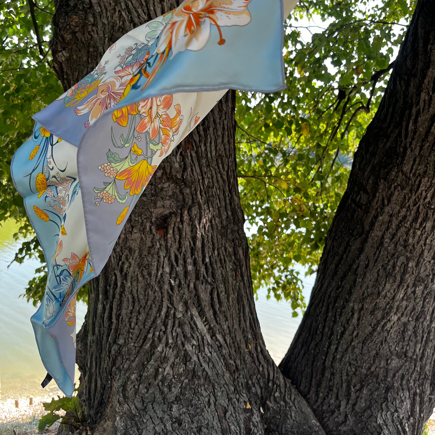 Écharpe réversible (différentes couleurs) 106004 - Bords roulés à la main