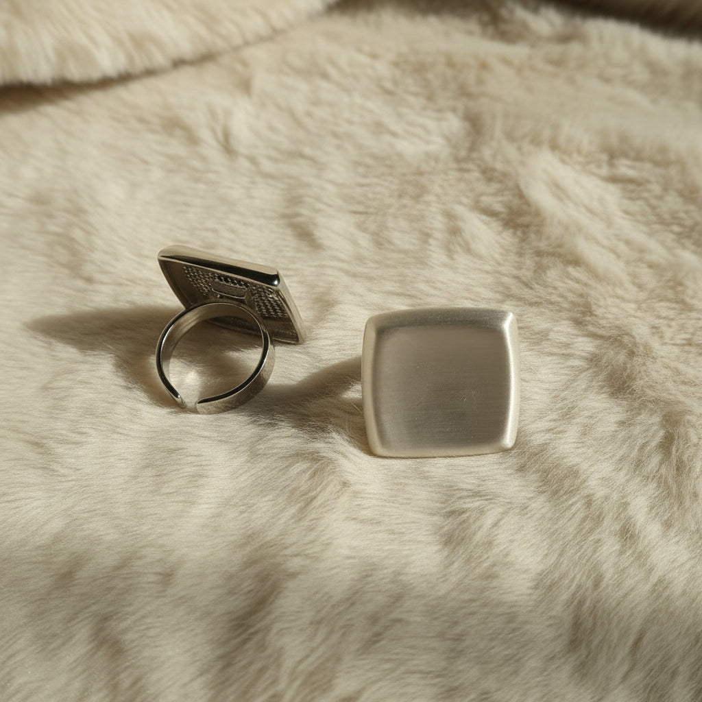 Pierścionek kwadrat