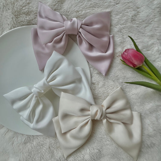 Satin bow clip