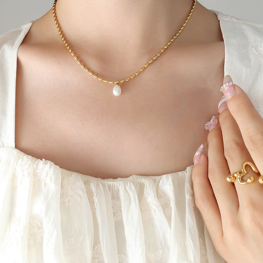 Bean Necklace with Pearl